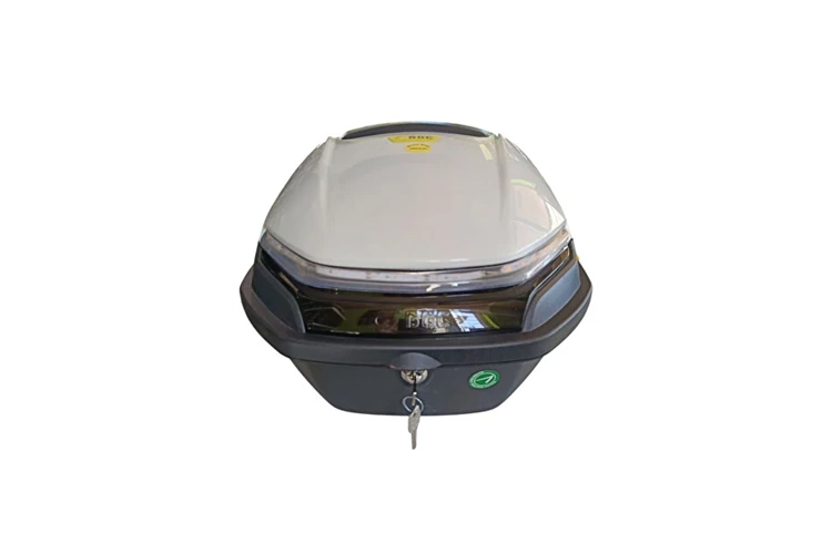 BGC MOTORSİKLET ARKA ÇANTA 33 LT BEYAZ